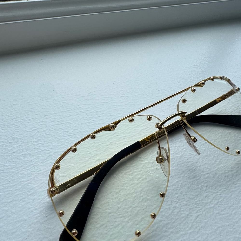 Louis Vuitton Gold and Black Party Sunglasses - Picture 4 of 9